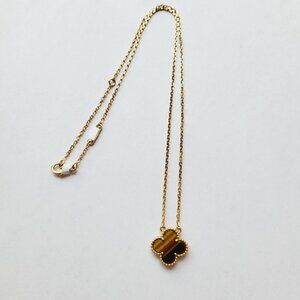 Necklace in natural Tiger eye stone